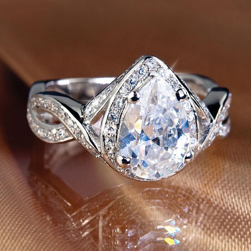 Pear Twist Ring 9
